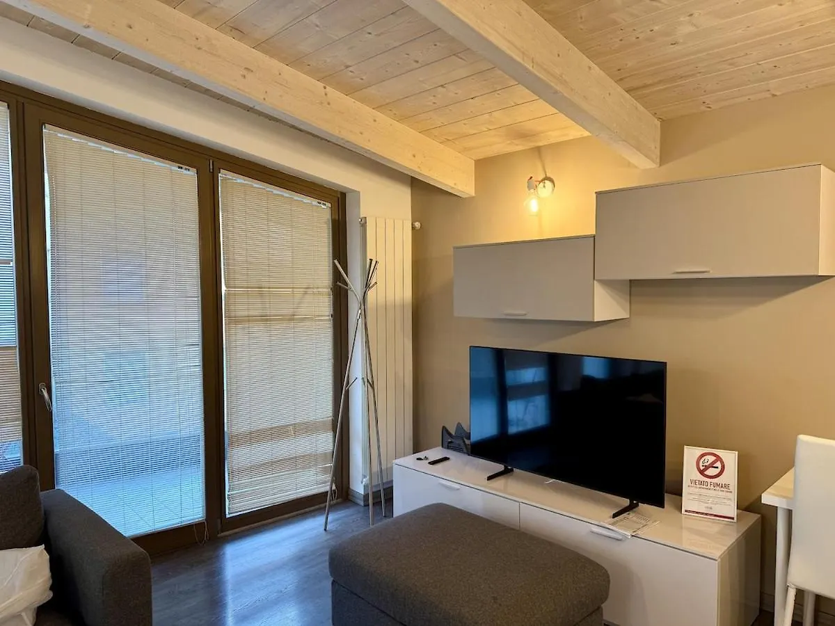 Appartamento Dingo'S House - 5 Minutes From M3 Milano 0*,